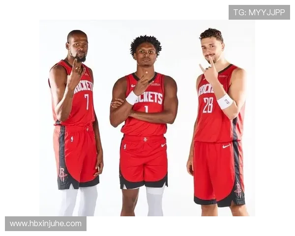 阿隆霍勒迪高效砍下16分6板6助攻展现全面实力助球队稳健取胜 阿隆霍勒迪高效砍下16分6板6助攻展现全面实力助球队稳健取胜